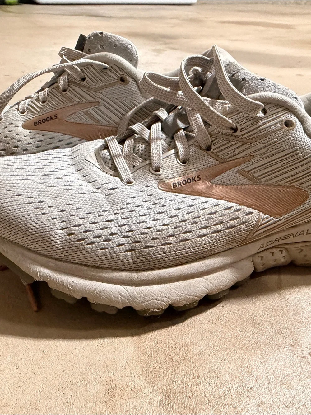 Brooks Adrenaline 19 GTS